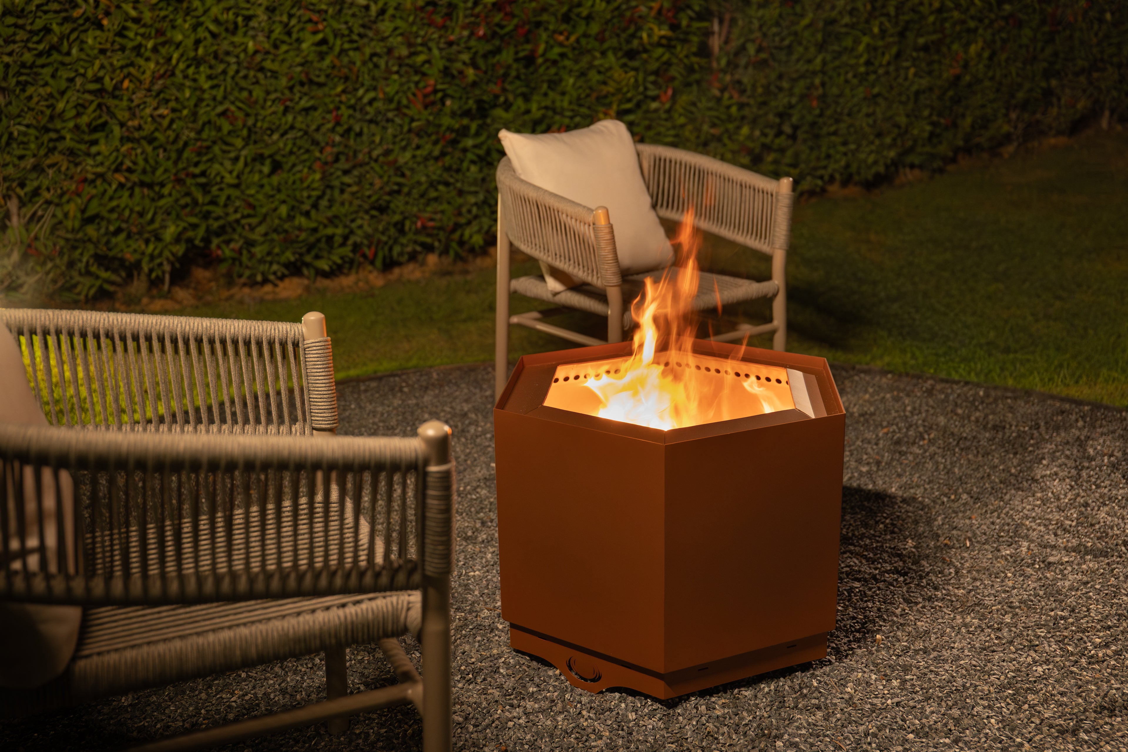 Rust Hex Smokeless Fire Pit